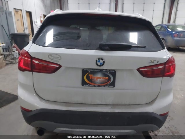BMW X1 Xdrive28i 2017 WBXHT3C33H5F69043 Image 16