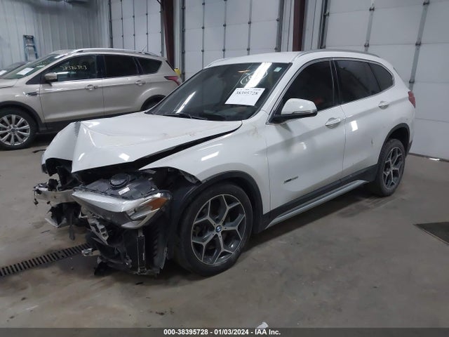 BMW X1 Xdrive28i 2017 WBXHT3C33H5F69043 Image 2