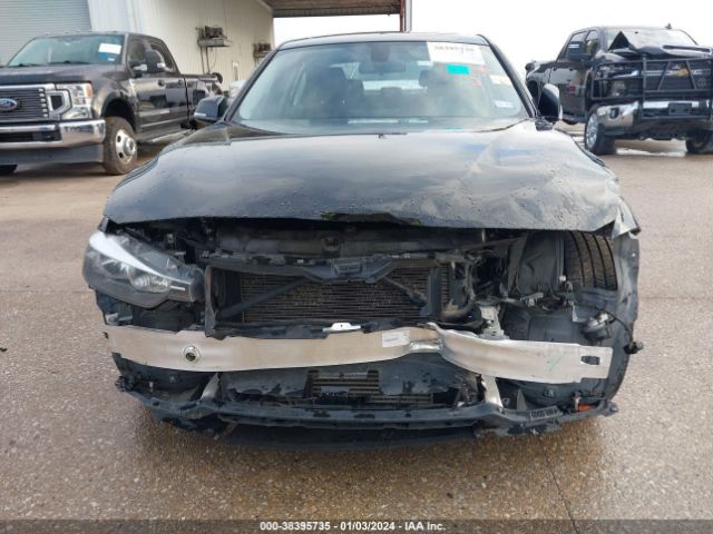 WBA3B1G52FNT64119 BMW 320i