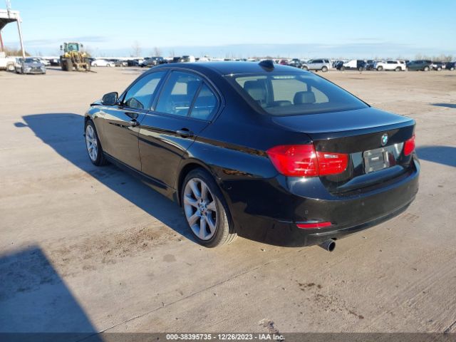 WBA3B1G52FNT64119 BMW 320i