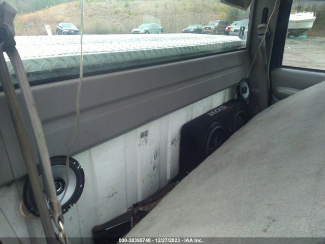 1997 GMC SIERRA 2500 SL VIN: 1GTGC24R6VZ549876