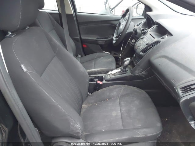 2015 FORD FOCUS SE VIN: 1FADP3F28FL335754