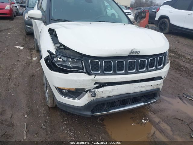 3C4NJDCB1JT372748 Jeep Compass Limited 4x4
