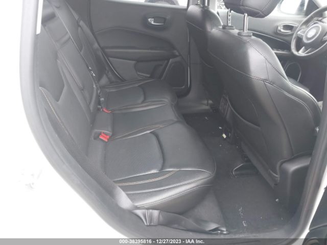 3C4NJDCB1JT372748 Jeep Compass Limited 4x4