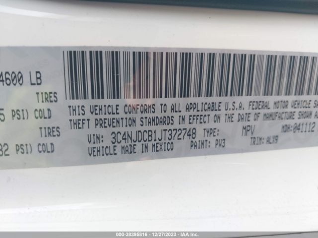 3C4NJDCB1JT372748 Jeep Compass Limited 4x4
