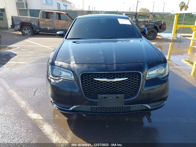 2019 CHRYSLER 300 TOURING VIN: 2C3CCAAG2KH564905