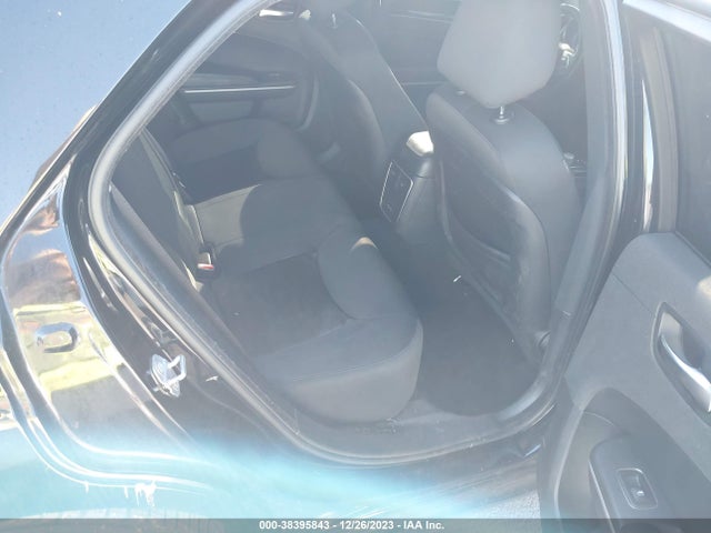2019 CHRYSLER 300 TOURING VIN: 2C3CCAAG2KH564905