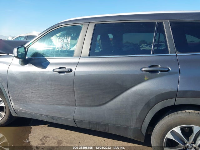 Toyota Highlander Xle 2023 5TDKDRAH5PS008026 Image 13