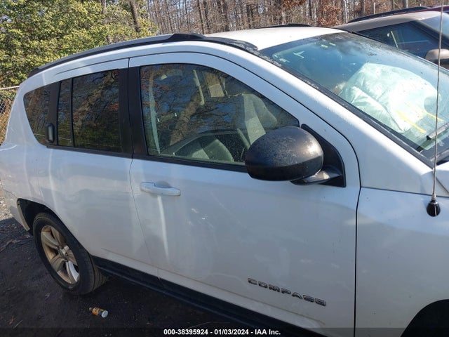 Jeep Compass Sport 2015 1C4NJDBBXFD316872 Image 13