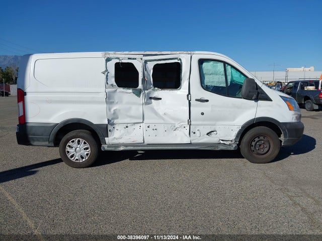 Ford Transit-250 2019 1FTYR1ZM7KKA55220 Image 13