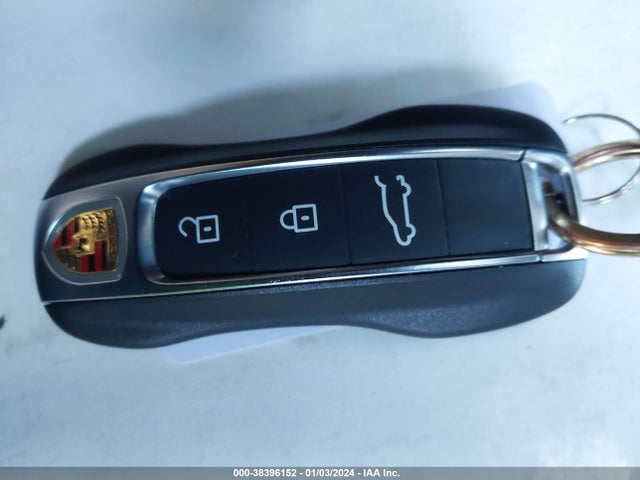 2023 PORSCHE CAYENNE WP1AA2AY5PDA08470 Photo 10