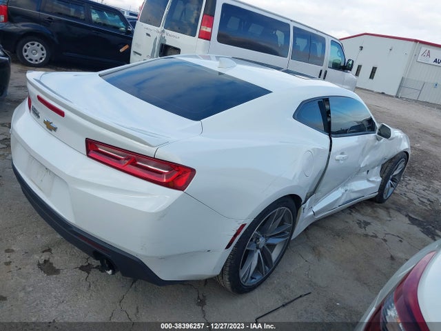 Chevrolet Camaro 1lt 2016 1G1FB1RS8G0146647 Image 4