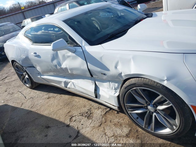 Chevrolet Camaro 1lt 2016 1G1FB1RS8G0146647 Image 6