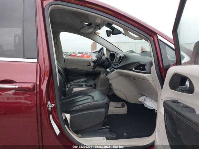 Chrysler Pacifica Touring L 2018 2C4RC1BG2JR246067 Image 5