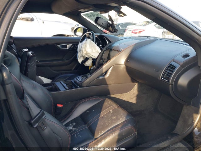 2016 JAGUAR F-TYPE SAJWJ6HL4GMK29875 Photo 4
