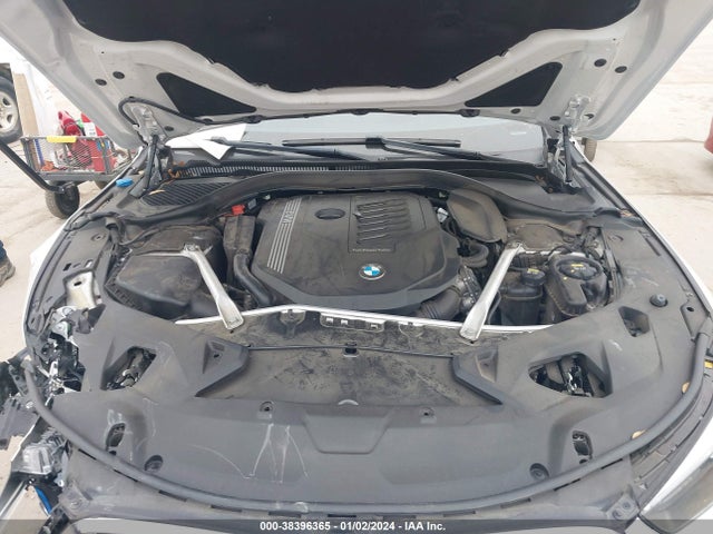 BMW 840i Gran Coupe 2022 WBAGV2C02NCG92355 Image 10