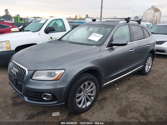 Audi Q5 2.0t Premium 2016 WA1L2AFP5GA118271 Image 2