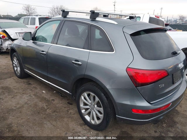 Audi Q5 2.0t Premium 2016 WA1L2AFP5GA118271 Image 3