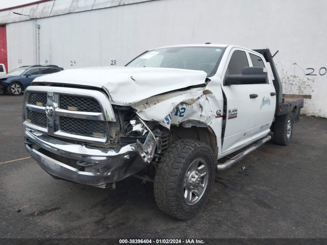 RAM 2500 Tradesman 2015 3C6UR5HL8FG512927 Image 2