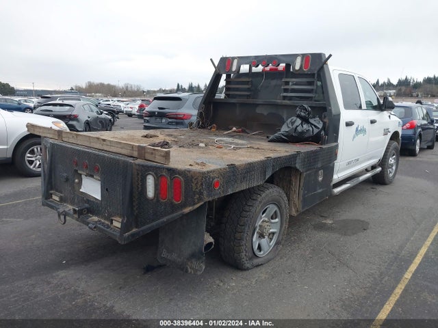 RAM 2500 Tradesman 2015 3C6UR5HL8FG512927 Image 4