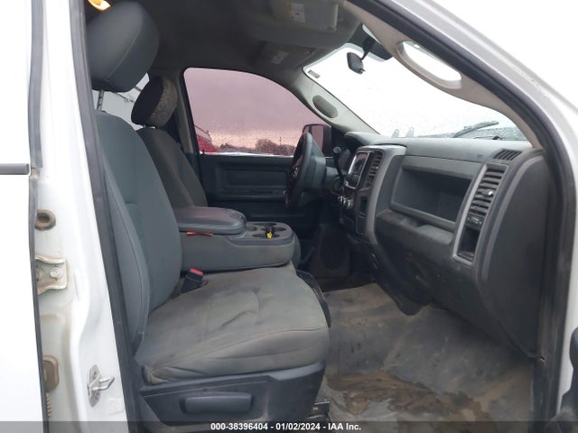 RAM 2500 Tradesman 2015 3C6UR5HL8FG512927 Image 5