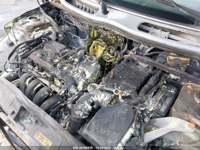 2003 MINI COOPER HARDTOP WMWRC33403TC44376 Photo 5