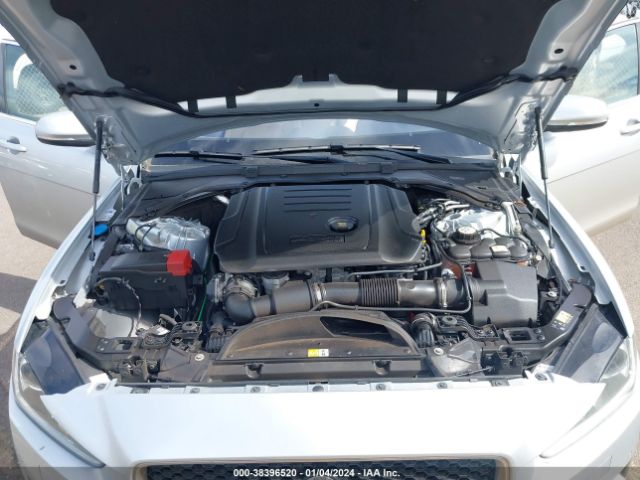 SAJAE4BN9HA969356 Jaguar Xe 20d Prestige