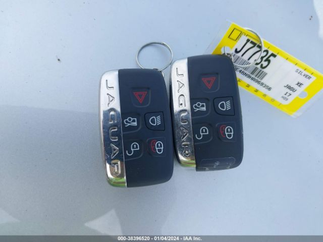 SAJAE4BN9HA969356 Jaguar Xe 20d Prestige