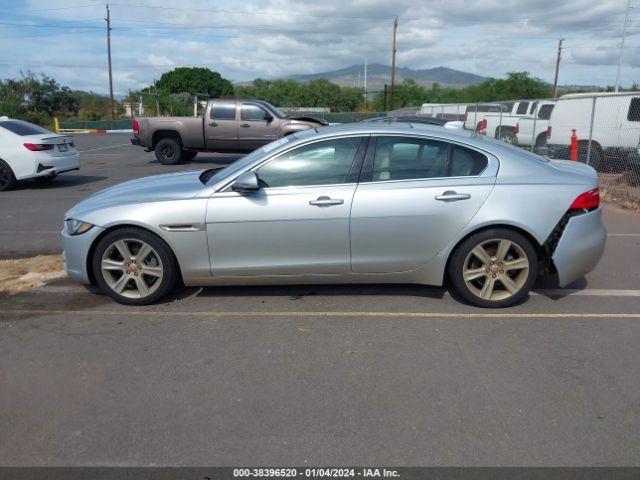 SAJAE4BN9HA969356 Jaguar Xe 20d Prestige