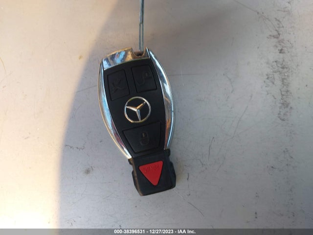 2010 MERCEDES-BENZ E 550 VIN: WDDKJ7CB7AF033206