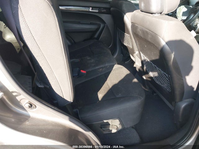 KIA SORENTO LX 2014 5XYKT3A6XEG487813 Image 8