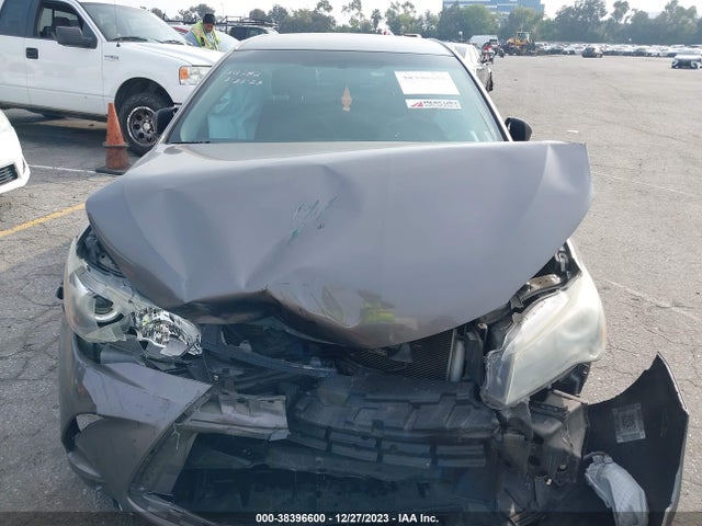 2015 TOYOTA CAMRY SE VIN: 4T1BF1FKXFU029668