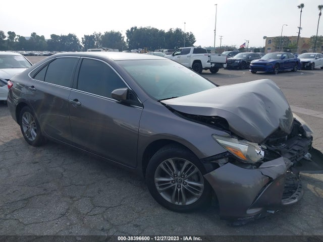 2015 TOYOTA CAMRY SE VIN: 4T1BF1FKXFU029668