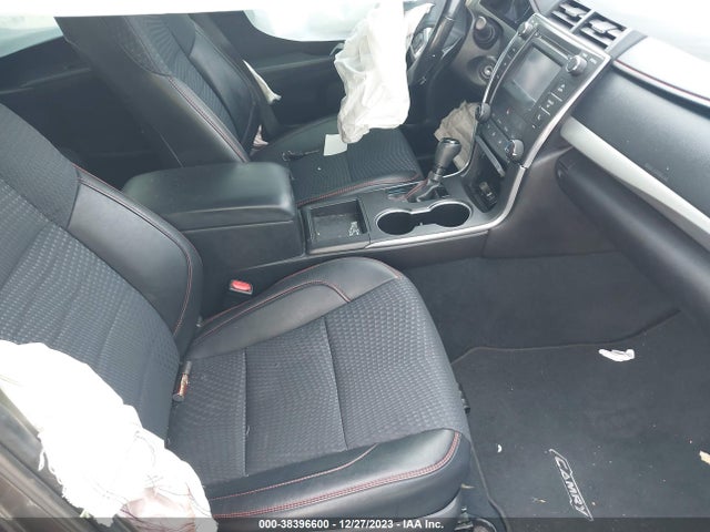 2015 TOYOTA CAMRY SE VIN: 4T1BF1FKXFU029668