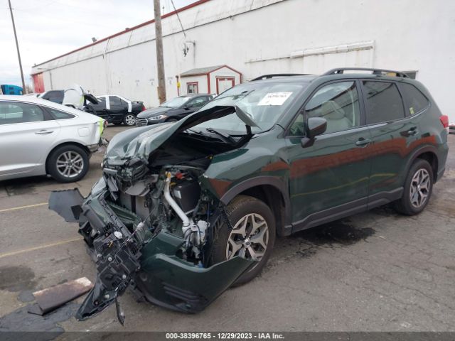 JF2SKADC6NH465731 Subaru Forester Premium