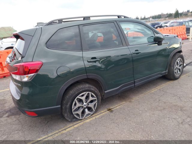 JF2SKADC6NH465731 Subaru Forester Premium