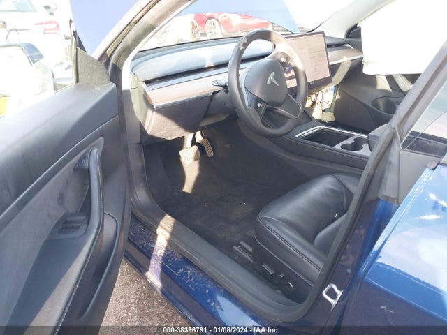 2021 TESLA MODEL 3 5YJ3E1EAXMF876328 Photo 4