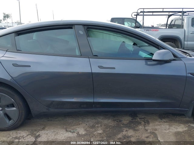Tesla Model 3 Rear-wheel Drive 2023 5YJ3E1EA4PF513429 Image 13