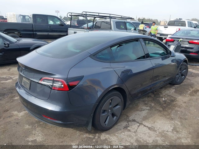 2023 TESLA MODEL 3 5YJ3E1EA4PF513429 Photo 3