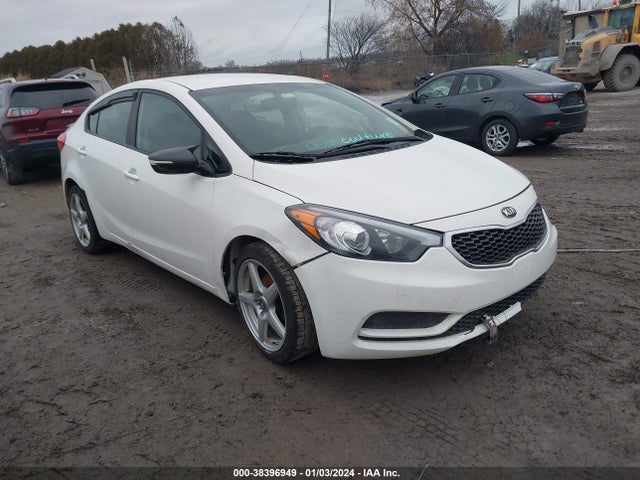 2016 KIA FORTE LX VIN: KNAFK4A67G5617372