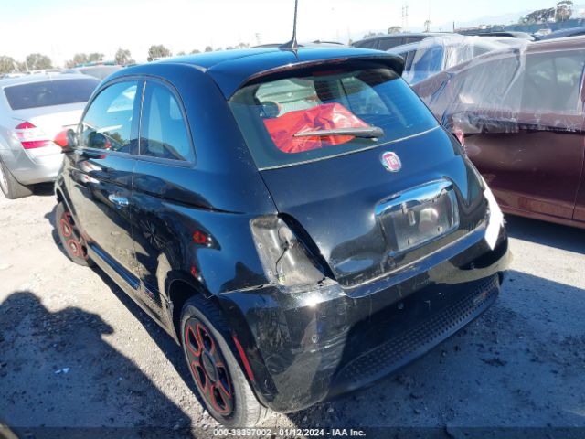 2019 FIAT 500E 3C3CFFGE3KT686318 Photo 2