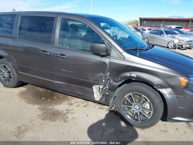2C4RDGCG4FR624668 Dodge Grand Caravan Sxt