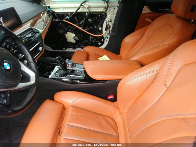 BMW 540i Xdrive 2019 WBAJE7C53KWW03785 Image 5