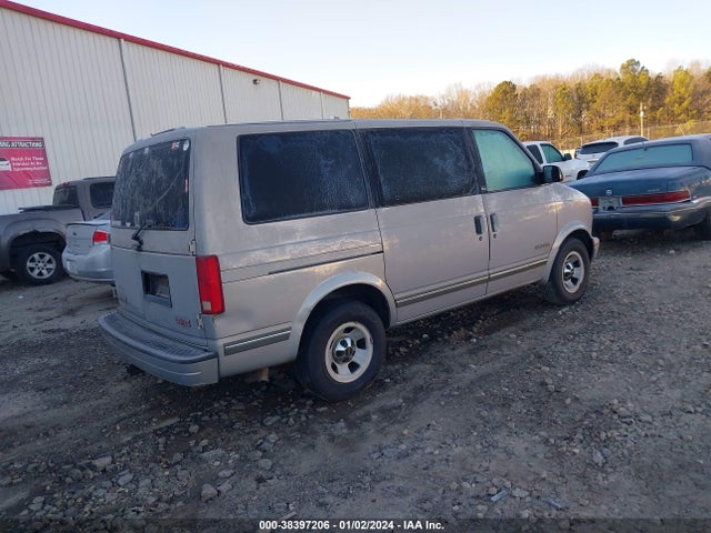 1998 GMC SAFARI SLE VIN: 1GKDM19W6WB522653