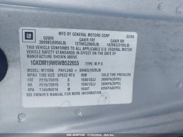 1998 GMC SAFARI SLE VIN: 1GKDM19W6WB522653