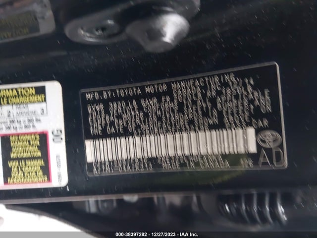 2015 TOYOTA COROLLA LE VIN: 2T1BURHE3FC332496