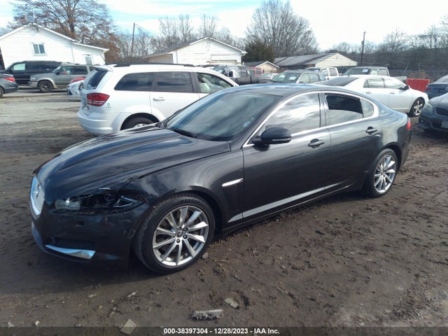 2013 JAGUAR XF SAJWA0ES8DPS96109 Photo 1