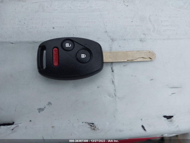 2011 HONDA CIVIC LX VIN: 2HGFA1F54BH535834