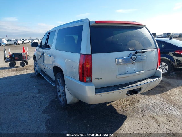 2012 CADILLAC ESCALADE ESV 1GYS3HEF9CR281169 Photo 2