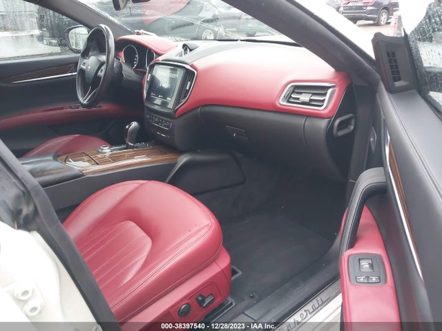 ZAM57XSA1J1304929 Maserati Ghibli